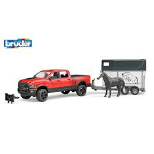 Monohulls, the most common in the market, and multihulls, in which the catamarans and trimarans are included. Bruder 1 16 Ram 2500 Power Wagon With Horse Trailer Toyworld