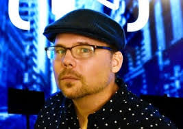 Derek Curry's Instagram, Twitter & Facebook