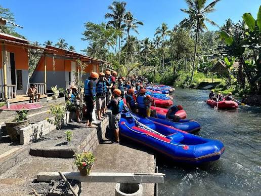 KENCANA RIVER SIDE