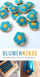 Kekse Mit Motiv Lassen Sich Ganz Einfach Selber Backen Bei Diesem Rezept Fur Blaue Blumen Kekse Benotigst Du Platzchen Rezept Einfach Kekse Backen Blaue Kekse
