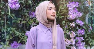 Memahaminya menjadi penting agar kita dapat lebih ciri pertama dari tata kelola pemerintahan yang baik yaitu tingginya peran serta warga negara dalam setiap pengambilan keputusan yang berkaitan. Tanda Anda Seorang Wanita Matang Bila Dengan Tenang Anggap 1 Hilang Ada 10 Yang Sayang