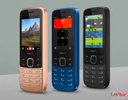 Los diseños imposibles de nokia : Conozca El Nokia 215 Nokia 225 El Ultimo Companero De Telefono Con Funciones 4g