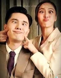 Discussion about a handsome guy and his personal life