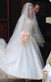 Spice Girls Singer Geri Halliwell Is Married Casamentos De Celebridades Vestido Casamento Civil Wedding Gown