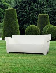 Bubble Club By Philippe Starck Would You Like To Take A Sit With Us Kartell Summer Relax Paisagismo Modernismo Jardim