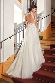 Bei oe24.at finden sie news, gerüchte und skandale rund um ihre stars und vip´s aus österreich und der welt. Brautkleid Imka Mit Schleppe