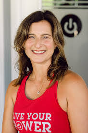 Jane Munson's Instagram, Twitter & Facebook