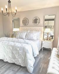 Sik Olmayi Aklina Koyan Bu Evin Gobek Adi Isilti Ev Gezmesi 2020 Yatak Odasi Tasarimlari Ucuz Ev Dekorasyonu Mobilya Fikirleri