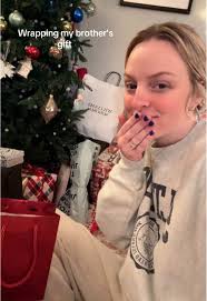 My Mom Asked Me to Wrap My Brothers Gift Card