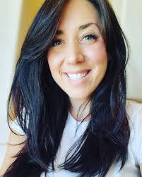 Sarah Ricker's Instagram, Twitter & Facebook