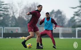 Ibrahimović has remained in news for dating girls. Ibrahimovic Milan Must Have The Courage To Dream I D Like To Be With My Wife And Boys But Pioli Says I Have 25 Boys Here And They Need Me Covid 19 At One