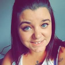 Bethany Schneider (@Countrysas94)