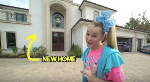 Последние твиты от jojo siwa!(@itsjojosiwa). Jojo Siwa Bought A New House And Here S What The Inside Looks Like