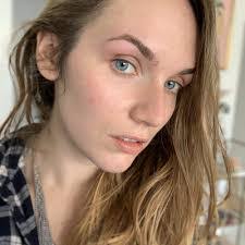 Jacqueline Wax's Instagram, Twitter & Facebook