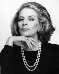 Ellen Graham's Instagram, Twitter & Facebook