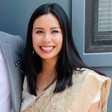 Patricia Santos's Instagram, Twitter & Facebook