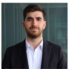 Ariel Deleon's Instagram, Twitter & Facebook