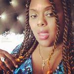 Bernadette Gunter's Instagram, Twitter & Facebook