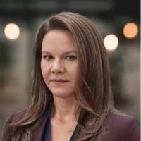 100+ profilů „Hoeh“