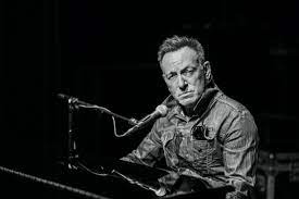When bruce springsteen returns to the stage in new york next week, fans won't have to have been born in the nhs says that the oxford astrazeneca vaccine is safe and tested and will protect you. Springsteen On Broadway Returns To New York This Month Deadline