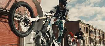 Trailer De Charm City Kings Un Nino Llamado Mouse Solo Quiere Conducir Por Las Calles De Baltimore Recomendaciones De Series Para Maniacos