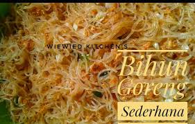 Apalagi ditambah resep goreng bakso, telur plus sawi. Bihun Goreng Sederhana Bahan 200gr Kumpulan Resep Masakan Facebook