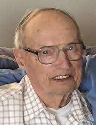 Hunter Crews's Instagram, Twitter & Facebook