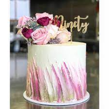 464 Likes 4 Comments Petite Crumb Petitecrumb On Instagram A Pretty 8 Coconut Cake Layered With Lemon Curd And Vanilla Be Floral Cake Flower Cake Cake