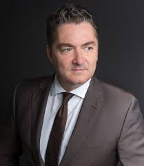 Sean Spinks of Centara West Bay Awarded The Best Innovative General Manager  Award!