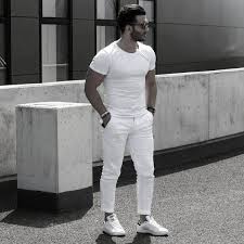 Black And White Party Outfits For Guys 40 All White Outfits For Men Cool Clean Stylish Looks White Outfit For Men Denim Outfit Men White Jeans Men