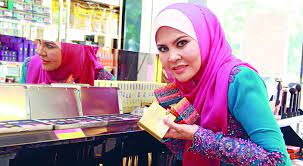 This paper is based on a research about the experiences of singlehood amongst malay muslim women in malaysia. Biodata Rozita Ibrahim Pengasas Sendayu Tinggi St Azhan Co