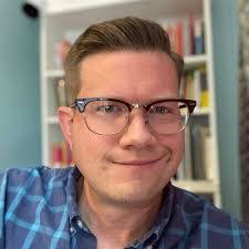 Deborah Despain's Instagram, Twitter & Facebook