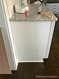 Shop our wide range of kitchen cabinets at warehouse prices from quality brands. How To Upgrade The End Of Your Builder Grade Cabinets From Thrifty Decor Chick