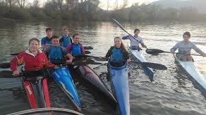 Federaţia romană de kaiac canoe. Club Kaiac Deva Sacrificii Pentru PerformanÈ›Äƒ LegitimaÈ›ia De Club Revista NÄƒscut Pentru Sport