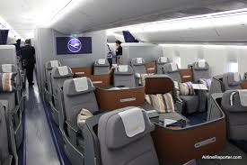 The new 747 8 is the next generation of this iconic aircraft and benefits from technologies and enhancements that were used to create. Flying Business Class On The Upper Deck Of A Lufthansa Boeing 747 8i Airlinereporter Airlinereporter
