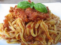 400 carne di vitello tritata, gr. Ricetta Tagliatelle Al Ragu Di Carne Ideericette