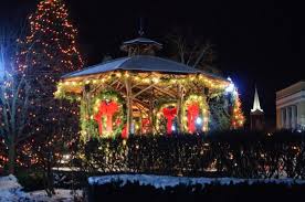 The Most Enchanting Christmastime Main Street In The Country Is Chagrin Falls In Ohio Cleveland Christmas Christmas Lights Best Christmas Lights