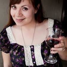 Miriam Daugherty's Instagram, Twitter & Facebook