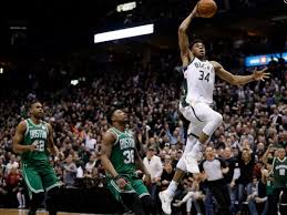 Maybe you would like to learn more about one of these? O Antetokoynmpo To Koryfaio Karfwma Sto Nba Nikhse Lempron Mitsel Kai Teitoym Vid