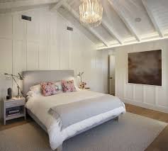 Love This Modern Farmhouse Bedroom Vaulted Ceiling Bedroom Bedroom Decor Design