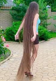 Video Floor Length Hair Drying In 2021 Long Hair Styles Hair Lengths Long Hair Play