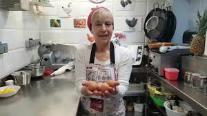 Las placas de inducción calientan las ollas y sartenes de forma muy eficiente. Flan Con Olla Express En 5 Minutos Facil Y Buenisimo Escuela De Cocina Sabor Artesano Youtube