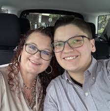 Hilda Norris's Instagram, Twitter & Facebook