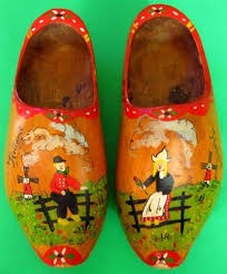 Vintage Dutch Painted Wooden Shoes I Went On A Trip To Holland When I Was 16 And Came Back With These Shoes Ebay Com Dutch Wooden Shoes Wooden Shoes Dutch