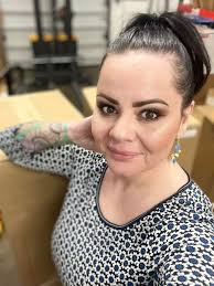 My kids are doing such a wonderful job with Samantha. They are far more  structured than I ever was and she receives it so well. No social media &  2-hr electronic daily