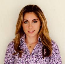 Our practice is pleased and excited to announce our new associate, Dr. Lara  Kachachi. Dr Kachachi received her DDS from University of the Pacific  Arthur A Dugoni School of Dentistry. Prior to