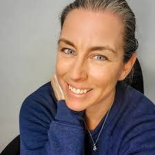 Kelly Koehler's Instagram, Twitter & Facebook