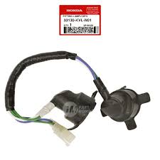 Jenis soket lampu supra x 125. 33130 Kvl N01 Cop Socket Fitting Lampu Depan Supra X 125 Batman 2007 2013 Shopee Indonesia