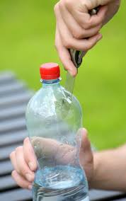 Image result for plašič krtků z pet lahve