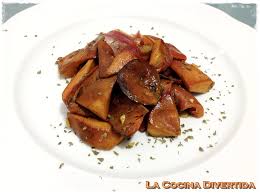 Hoy os quiero enseñar cómo cocinar mijo, es muy sencillo, pero merece la pena seguir los pasos porque os quedará mucho más rico que si simplemente echáis agua a ojo en un cazo, lo hervís y luego lo coláis. Niscalos Al Ajillo Con Jamon La Cocina Divertida